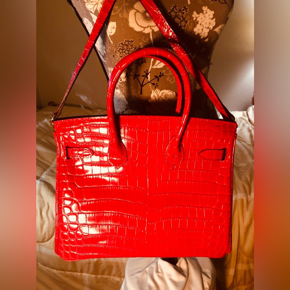 Handbag - Picture 5 of 14